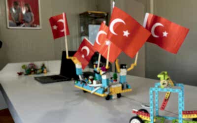 Üstay’s New LEGO Classroom Inspires Future Engineers in Bergama!